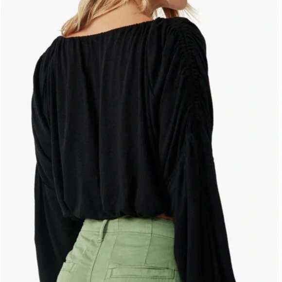 NWOT Free People In a Dream Ruched Linen Blend Crop Top Size S - Picture 2 of 4